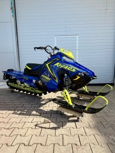Skuter śnieżny używany POLARIS RMK  Khaos  850 165 x 2,75 model 2021
