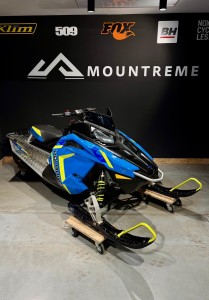 Skuter śnieżny używany Polaris Indy Evo Velocity Blue PRORIDE z elektrycznym rozruchem 2019