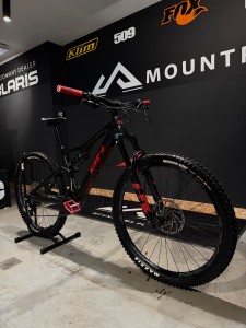 Rower elektryczny iLYNX TRAIL CARBON 8.7 EC875 NNN  rozmiar MD DEMO 