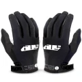 low-5-gloves_BlackLegacy.02.webp