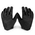 low-5-gloves_BlackLegacy.03.webp
