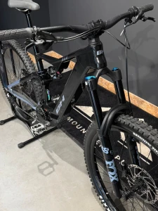 Rower elektryczny górski używany BH BIKES  iLYNX+ NX ENDURO CARBON 9.6 NBB DEMO