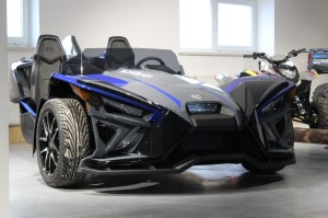POLARIS SLINGSHOT R 
